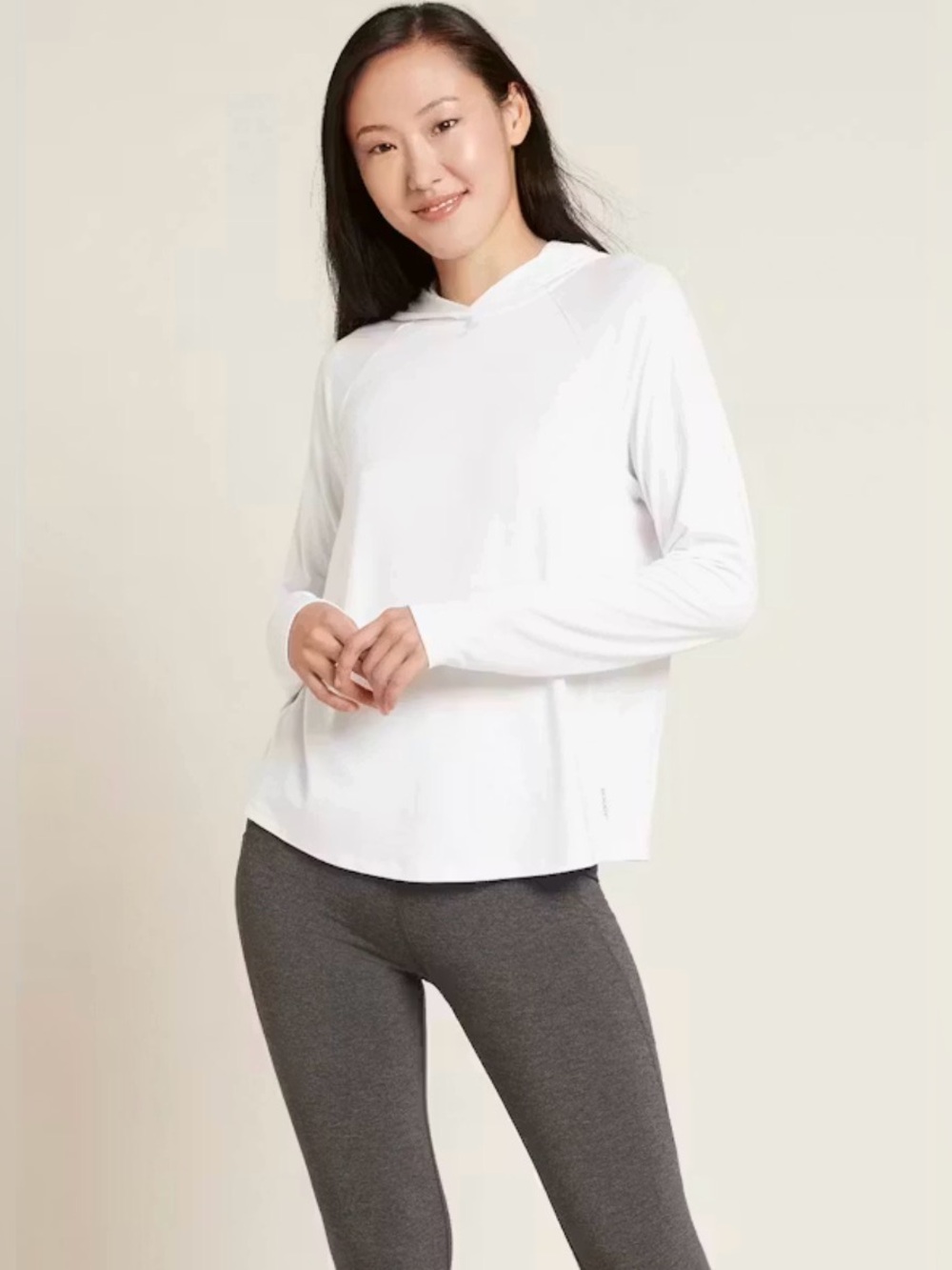 BOODY Women's White Bamboo Long Sleeve Lightweight Hooded Pullover Top